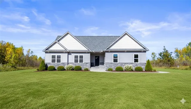 $569,900 | 66 Parma Center Road, Parma, NY 14468