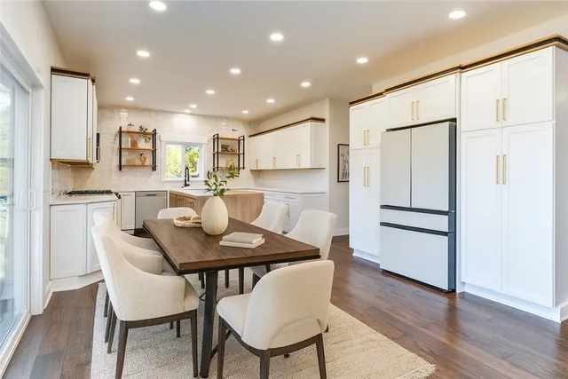 $569,900 | 66 Parma Center Road, Parma, NY 14468