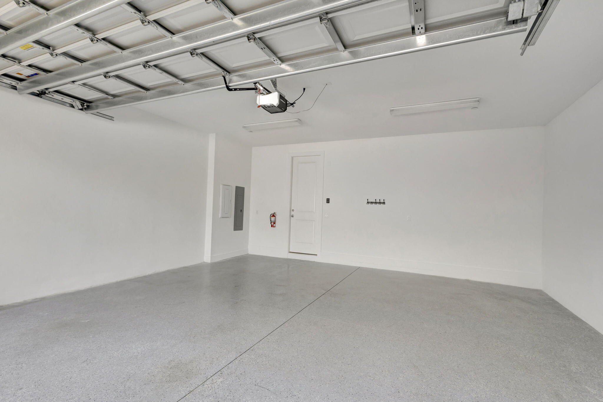 13392 Alton Road Palm Beach Gardens, FL 33418 - Photo 48 of 57 an empty room with white walls