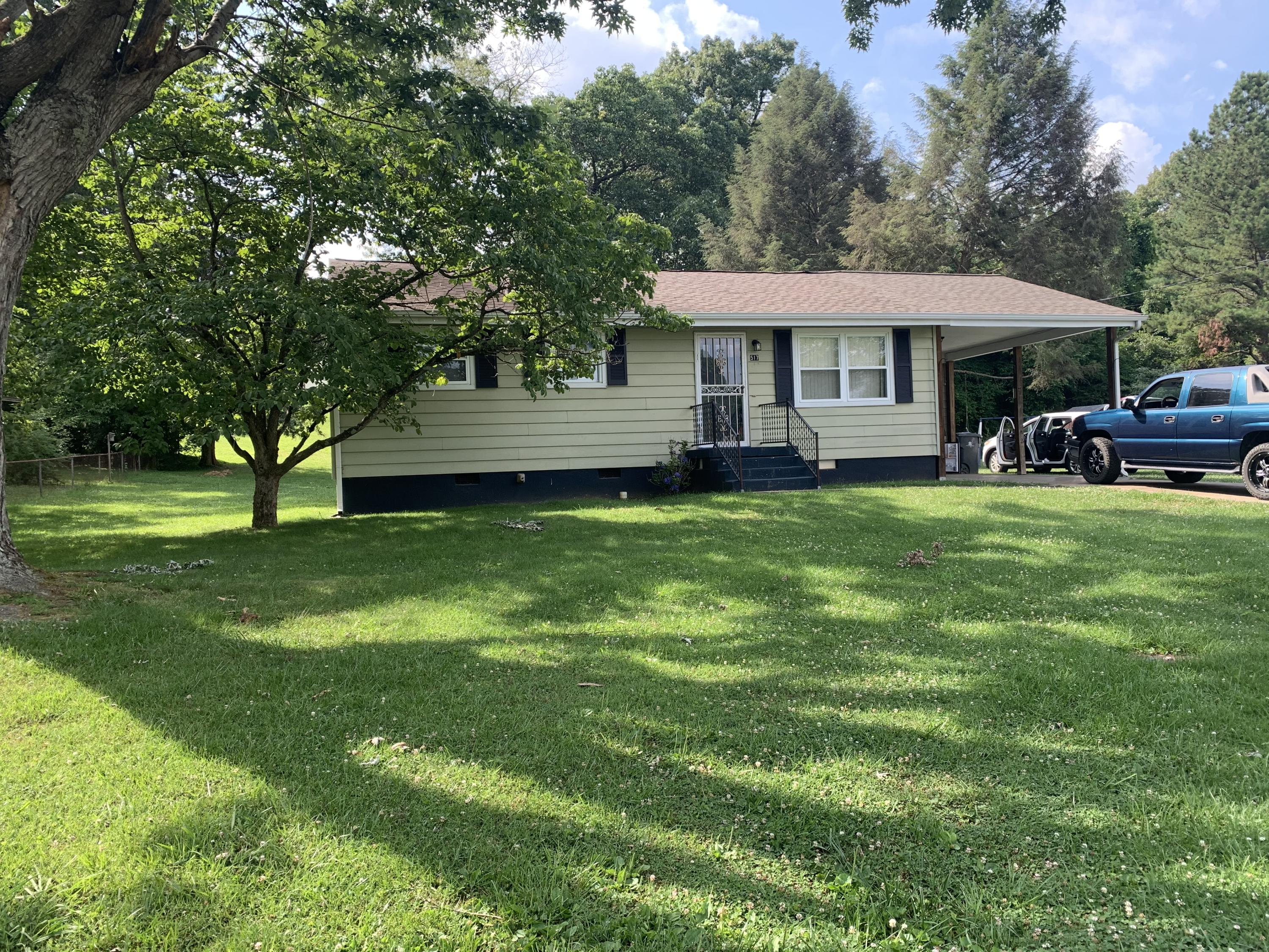 517 Tillman Road Knoxville, TN 37912 - Photo 11 of 20 402D910E-9D3B-485D-A09B-C4CA3DA2D789
