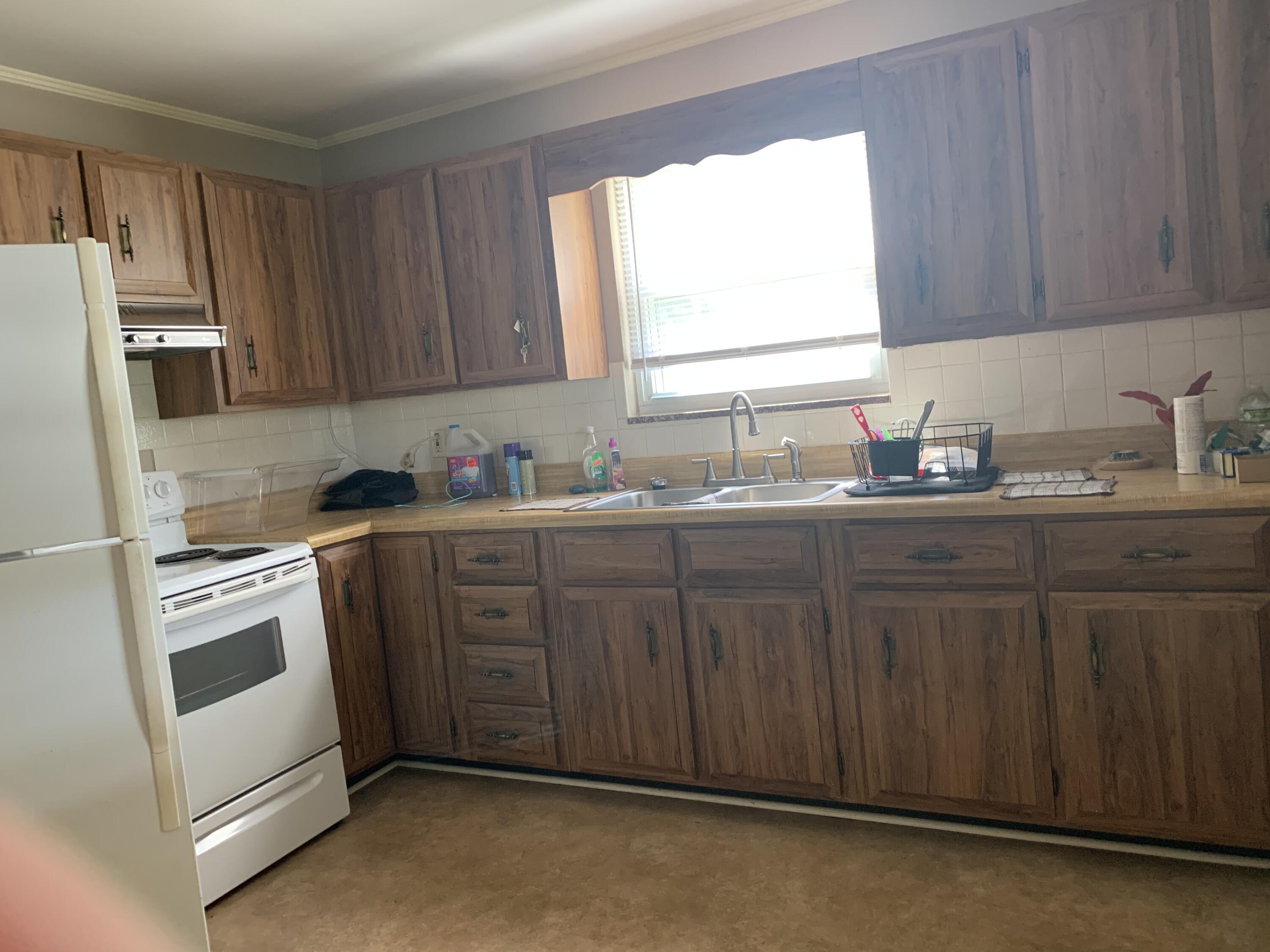 517 Tillman Road Knoxville, TN 37912 - Photo 16 of 20 C6DC2BE4-3DDA-4F25-85F9-DBD53A4EB008