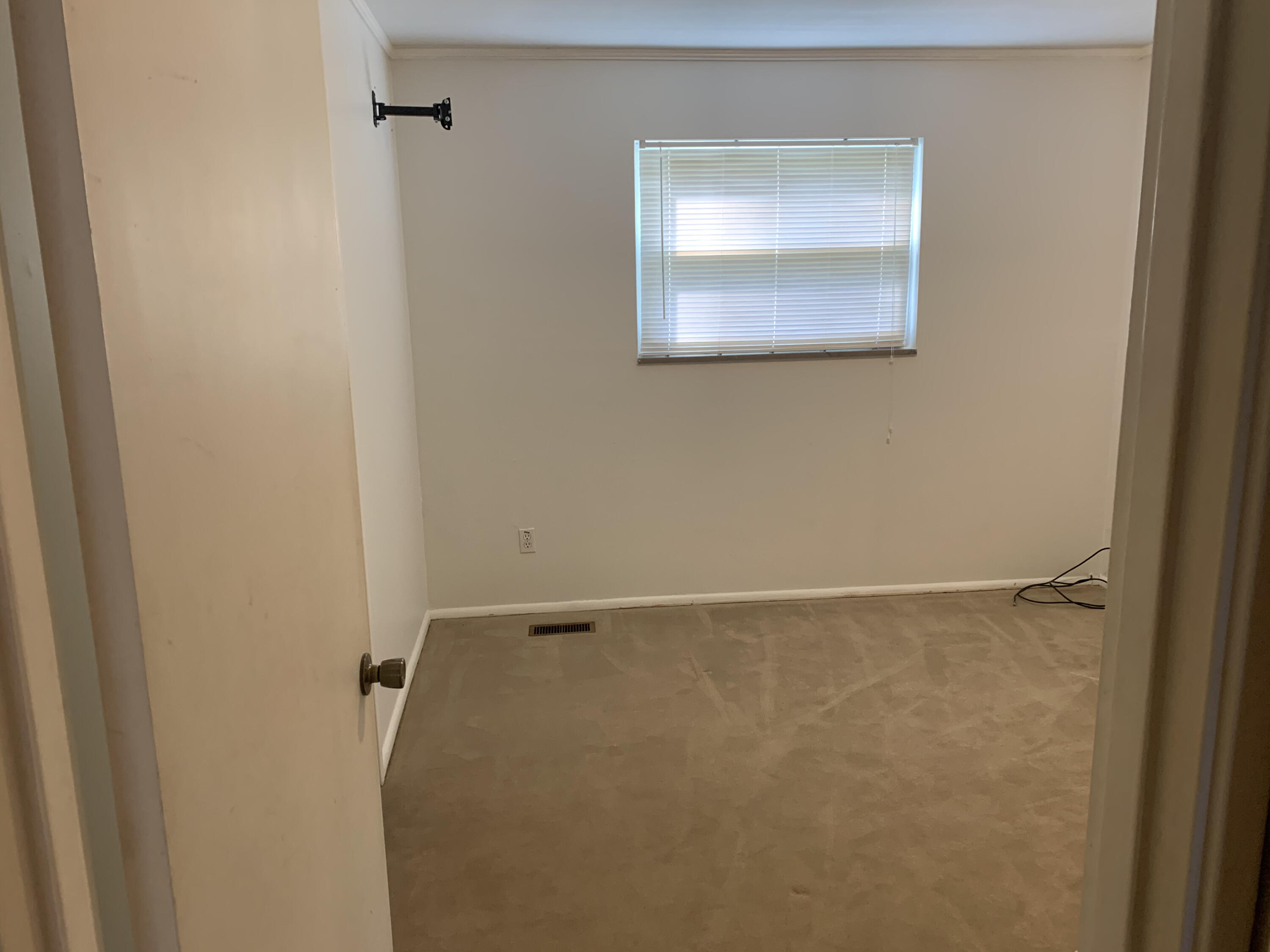 517 Tillman Road Knoxville, TN 37912 - Photo 18 of 20 0BDD5876-40FE-4D86-A895-F8D1CD6154D7