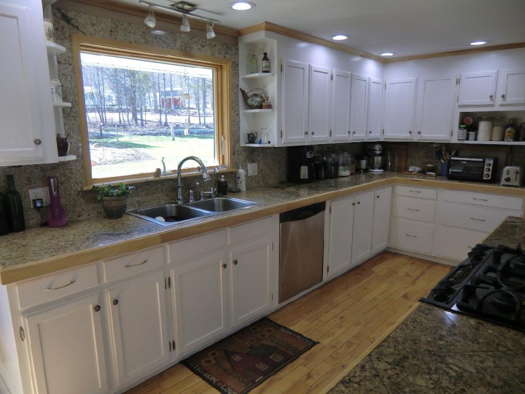 377 Metcalf Road Winthrop, ME 04364 - Photo 8 of 35 Kitchen