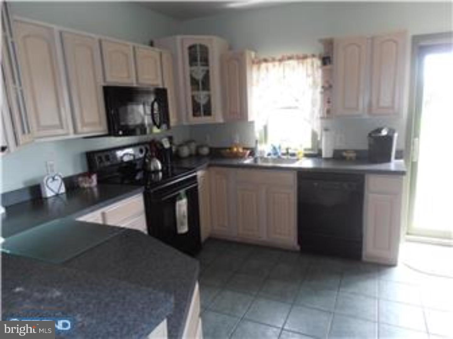 524 West Clements Bridge Road Runnemede, NJ 08078 - Photo 8 of 20 Gallery Image 8