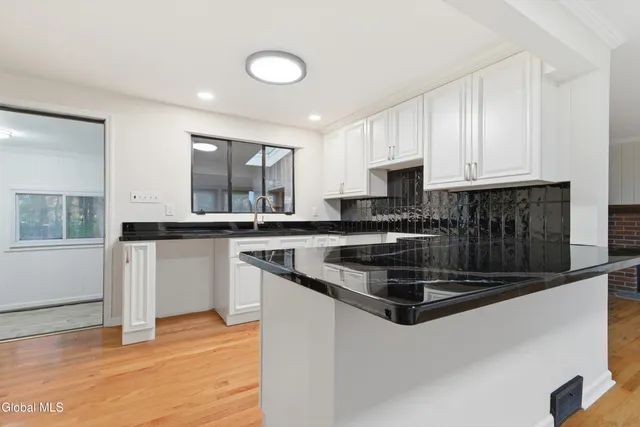 $339,900 | 1005 Brunswick Place, Rotterdam, NY 12303