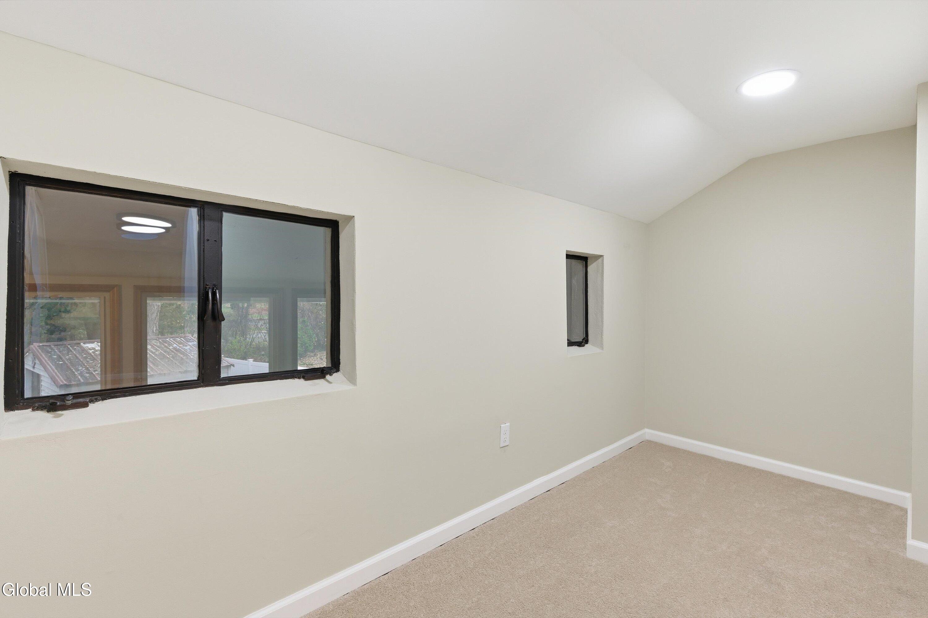 1005 Brunswick Place Rotterdam, NY 12303 - Photo 23 of 48 06-1005 Brunswick Ln-6