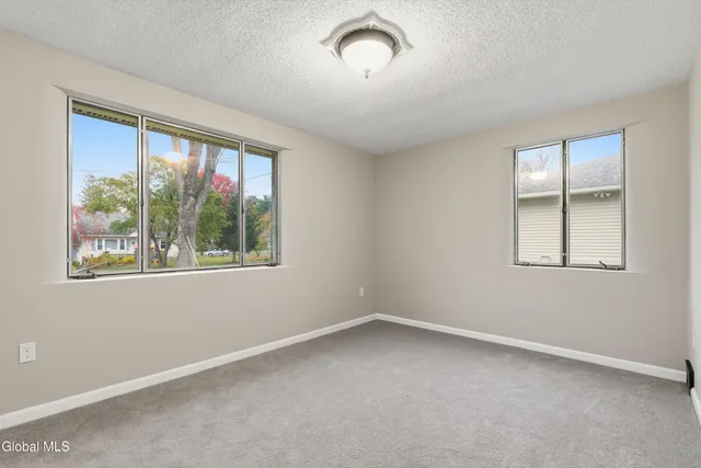 $339,900 | 1005 Brunswick Place, Rotterdam, NY 12303