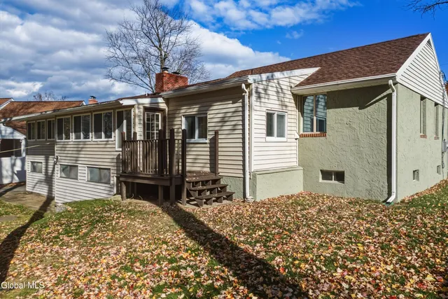 $339,900 | 1005 Brunswick Place, Rotterdam, NY 12303