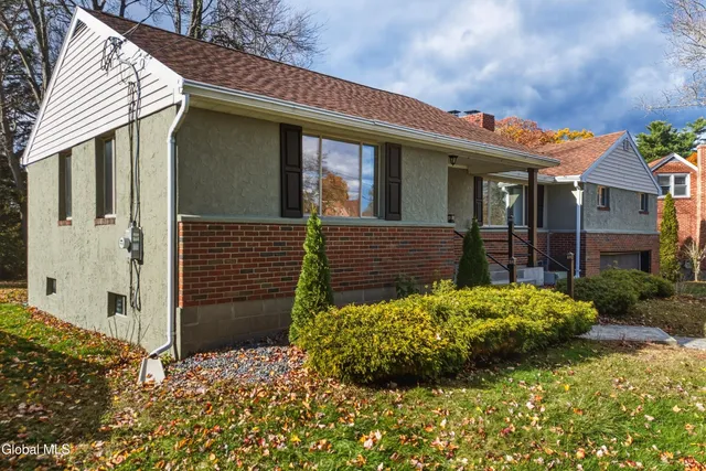 $339,900 | 1005 Brunswick Place, Rotterdam, NY 12303