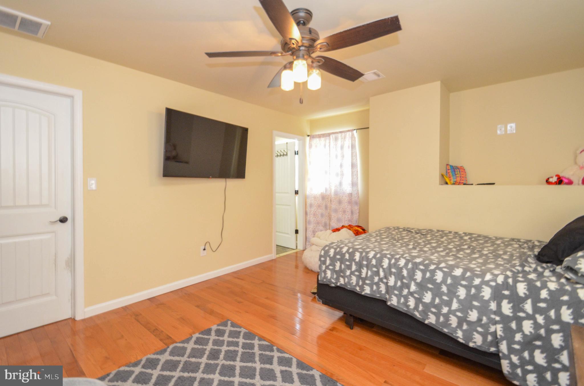 771 Andrews Road Bath, PA 18014 - Photo 17 of 29