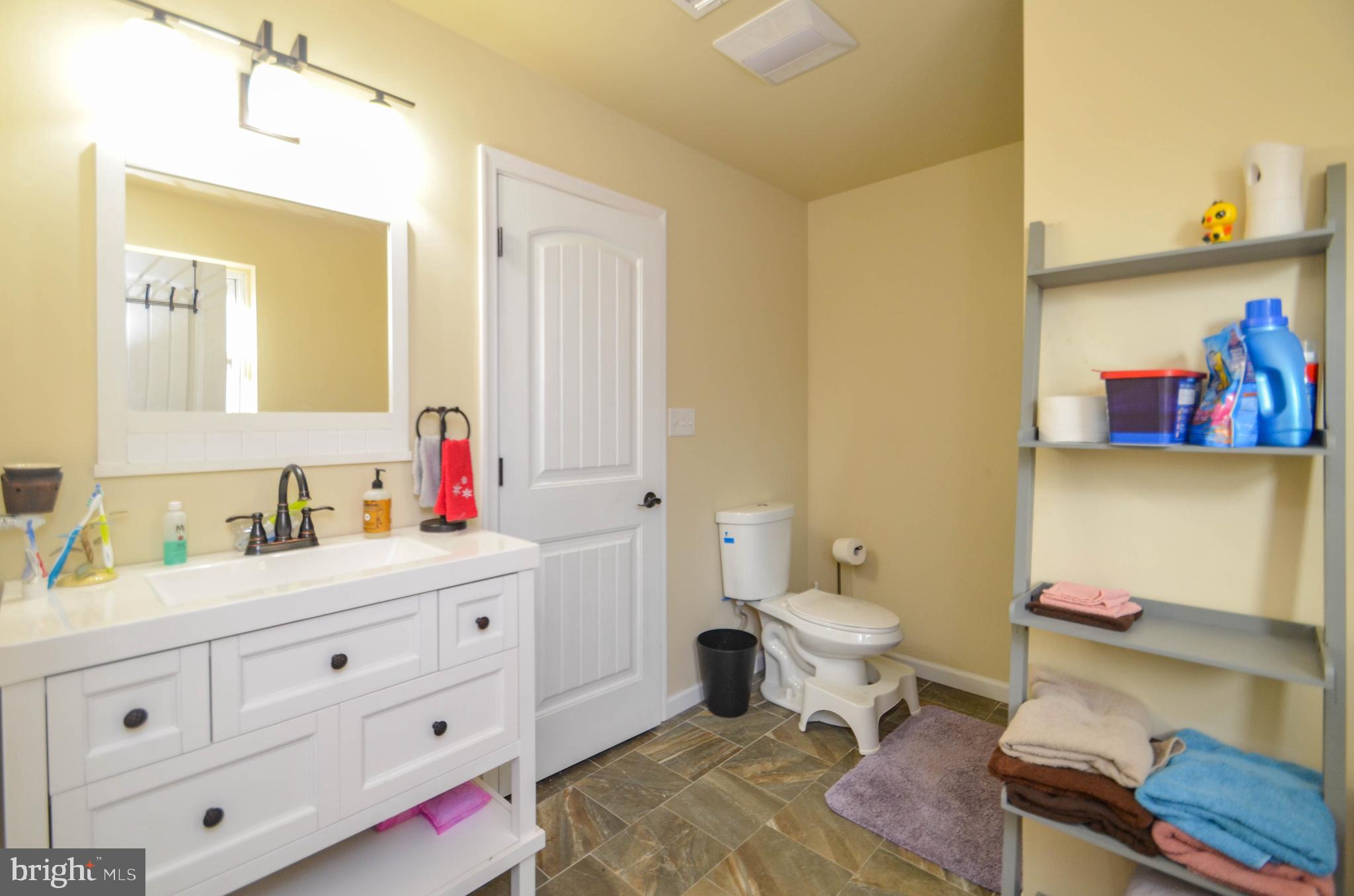 771 Andrews Road Bath, PA 18014 - Photo 21 of 29