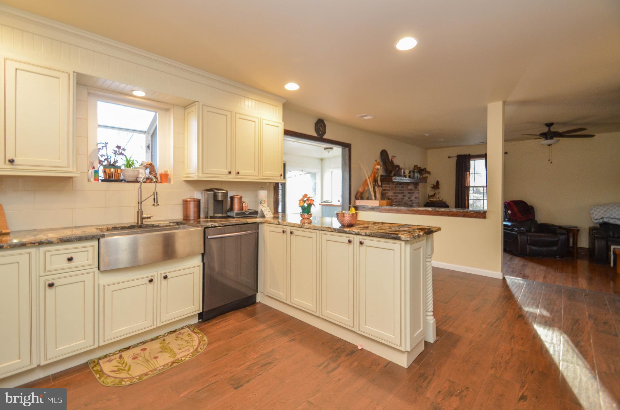 771 Andrews Road Bath, PA 18014 - Photo 6 of 29