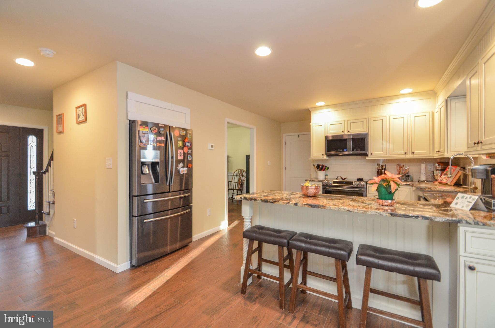 771 Andrews Road Bath, PA 18014 - Photo 7 of 29