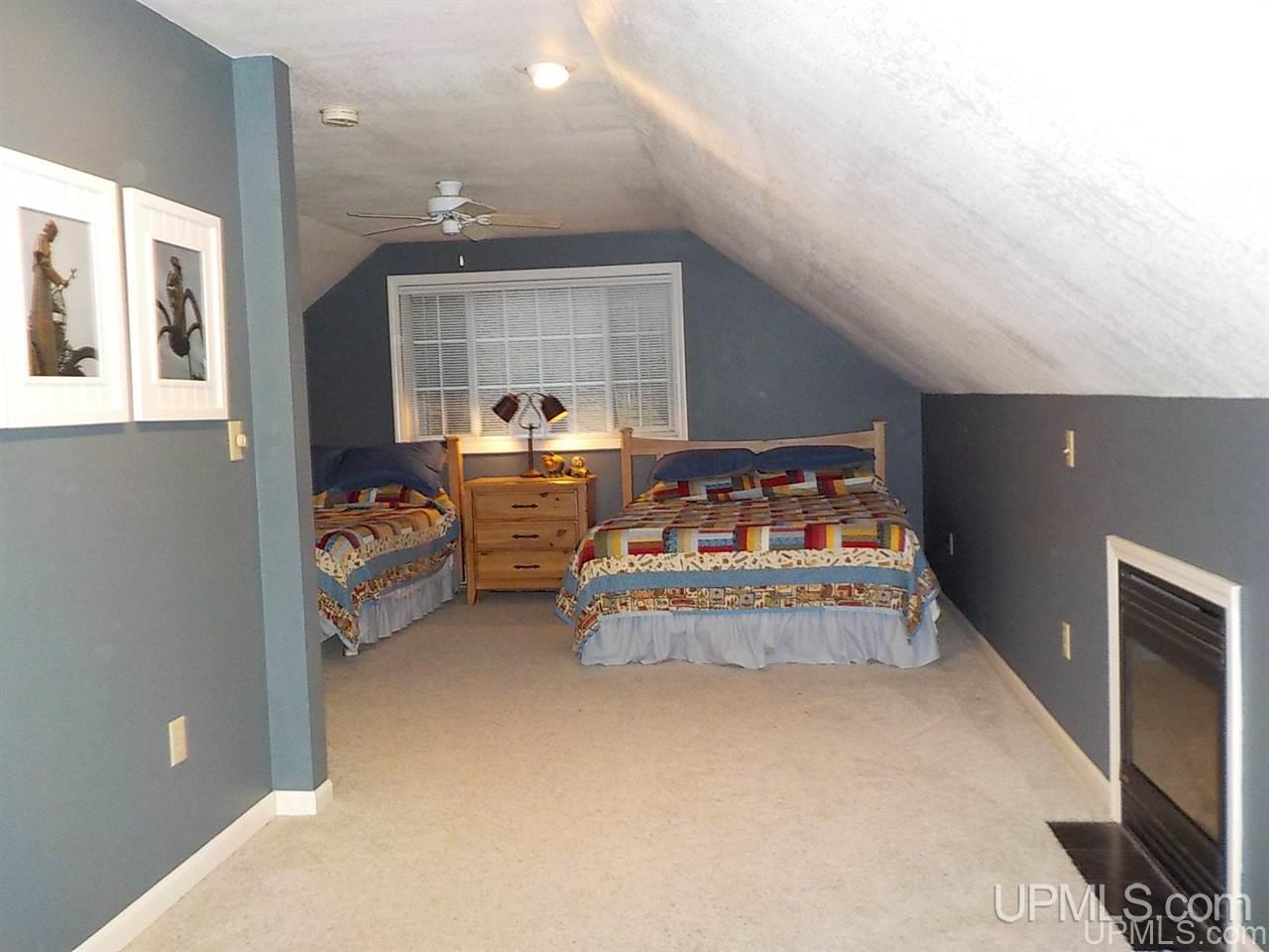 128 North Runkle Shore Road Crystal Falls, MI 49920 - Photo 16 of 45 Gallery Image 16
