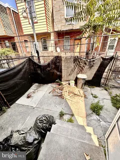 a view of a terrace with sitting area