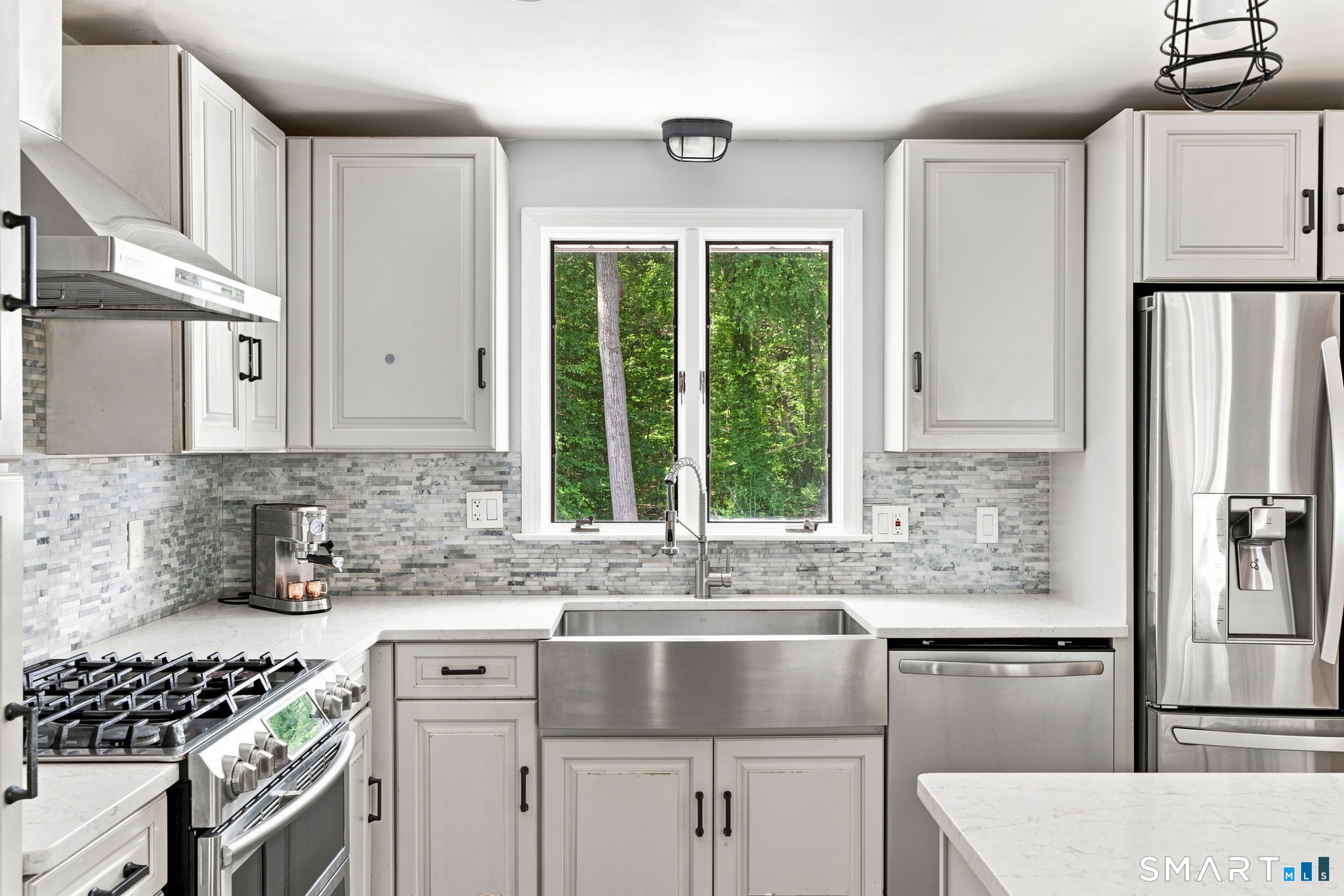 257 Goff Road Wethersfield, CT 06109 - Photo 13 of 39 Gallery Image 13