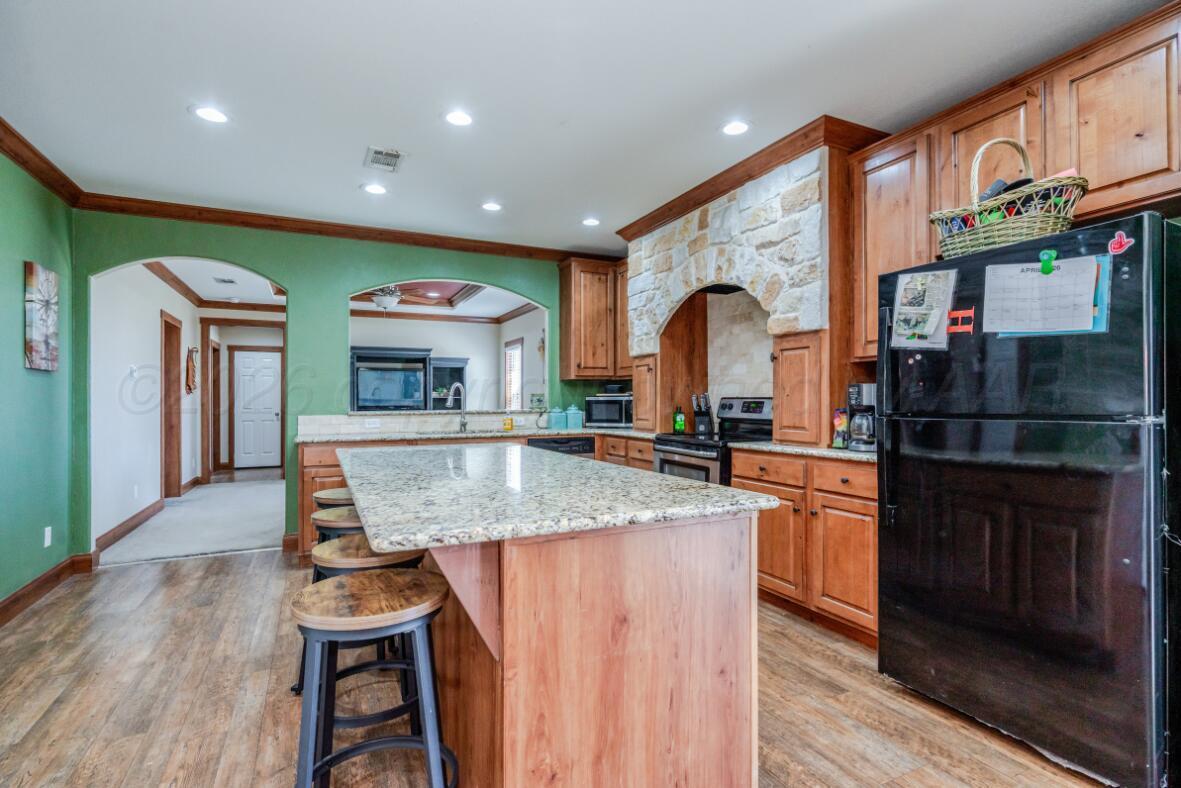 9960 South County Line Road Channing, TX 79018 - Photo 5 of 25 18