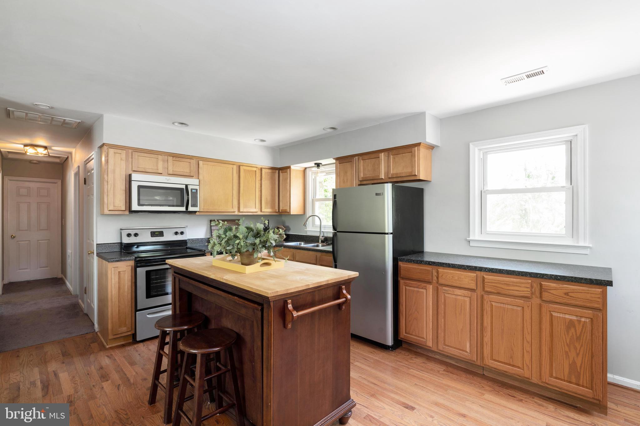 13162 Round Hill Road King George, VA 22485 - Photo 11 of 46 Gallery Image 11