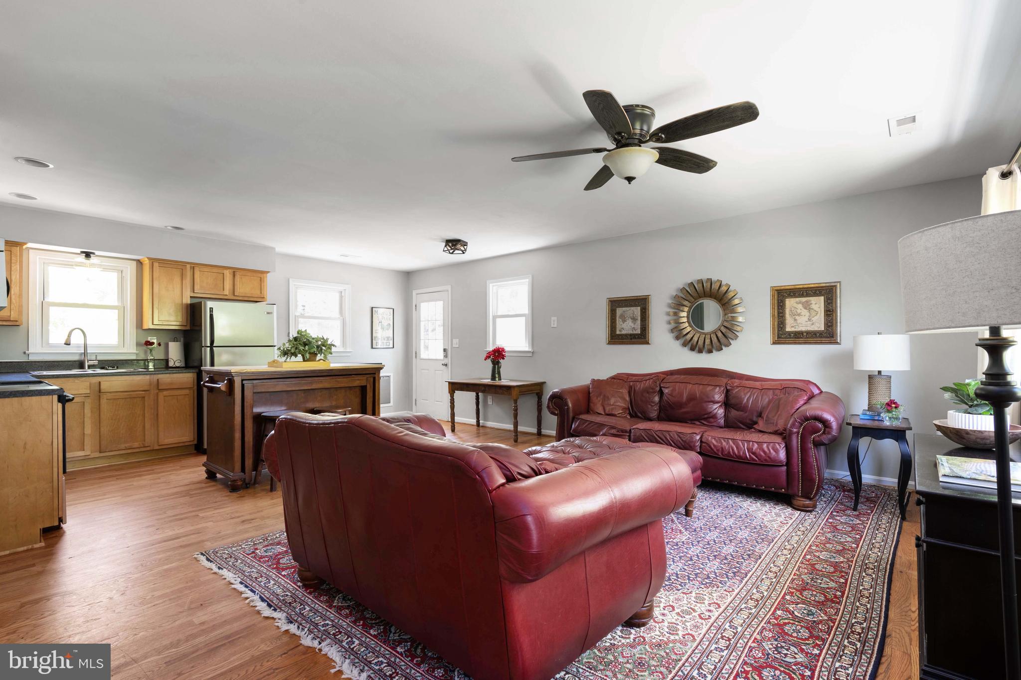 13162 Round Hill Road King George, VA 22485 - Photo 5 of 46 Gallery Image 5