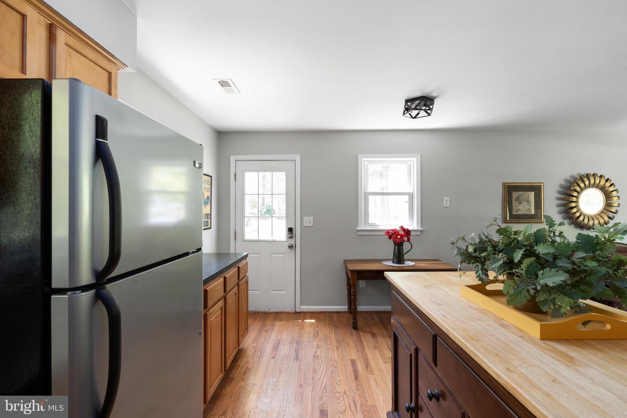 13162 Round Hill Road King George, VA 22485 - Photo 10 of 46 Gallery Image 10