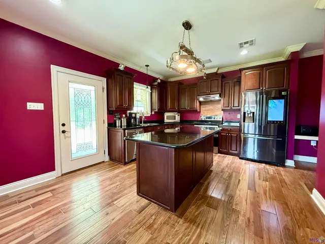 $398,500 | 524 Sugar Land Street, Houma, LA 70364