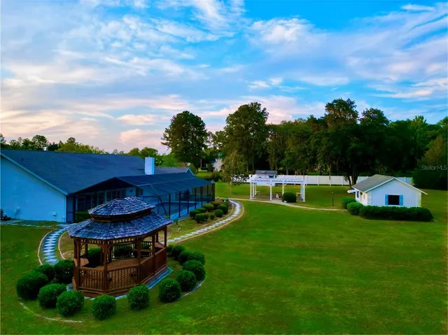 $659,900 | 7205 Northeast 61st Ave Road, Silver Springs, FL 34488