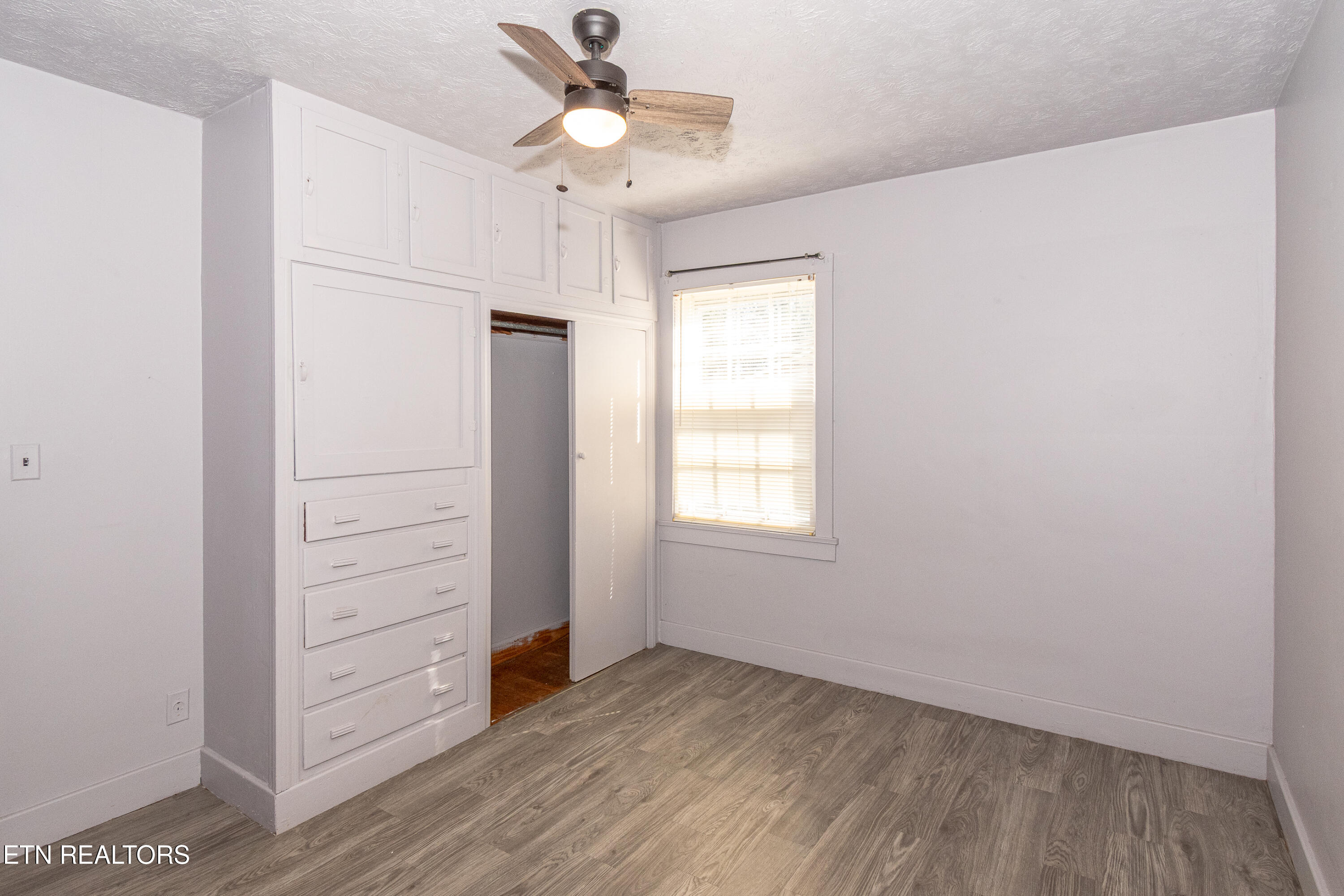 508 South Ruth Street Maryville, TN 37803 - Photo 21 of 34 DSC_4807