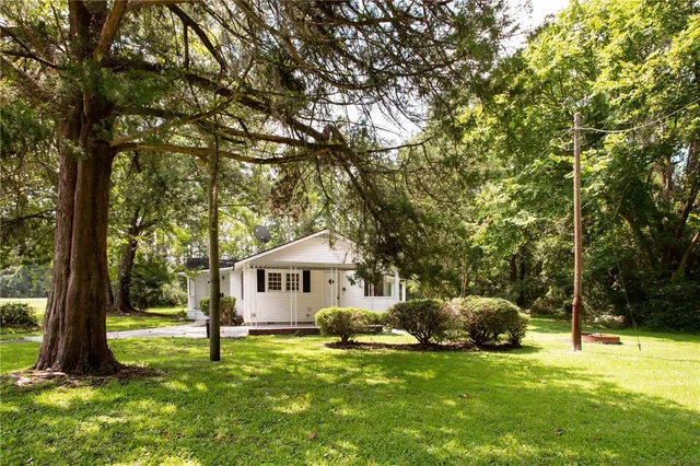 $340,000 | 8005 Highway 17, Woodbine, GA 31569