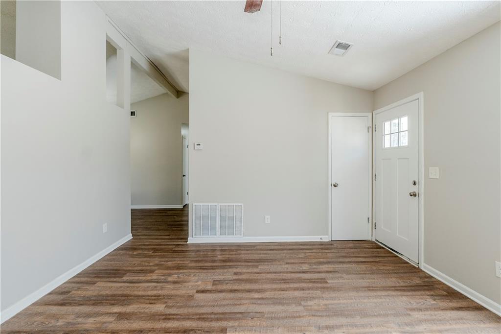 2419 Leslie Brook Drive Decatur, GA 30035 - Photo 5 of 25