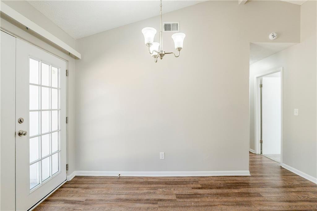 2419 Leslie Brook Drive Decatur, GA 30035 - Photo 7 of 25