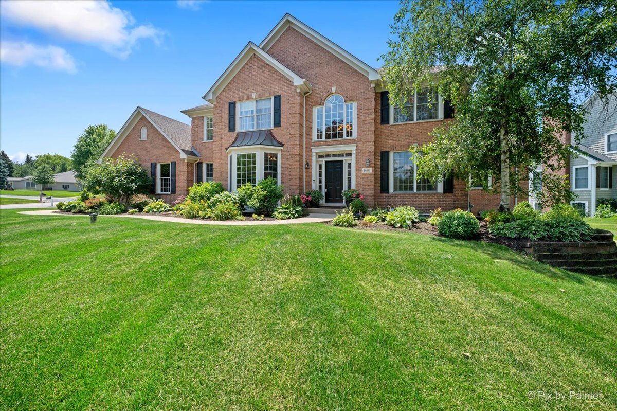 1401 Stag Trail Cary, IL 60013 - Photo 3 of 63