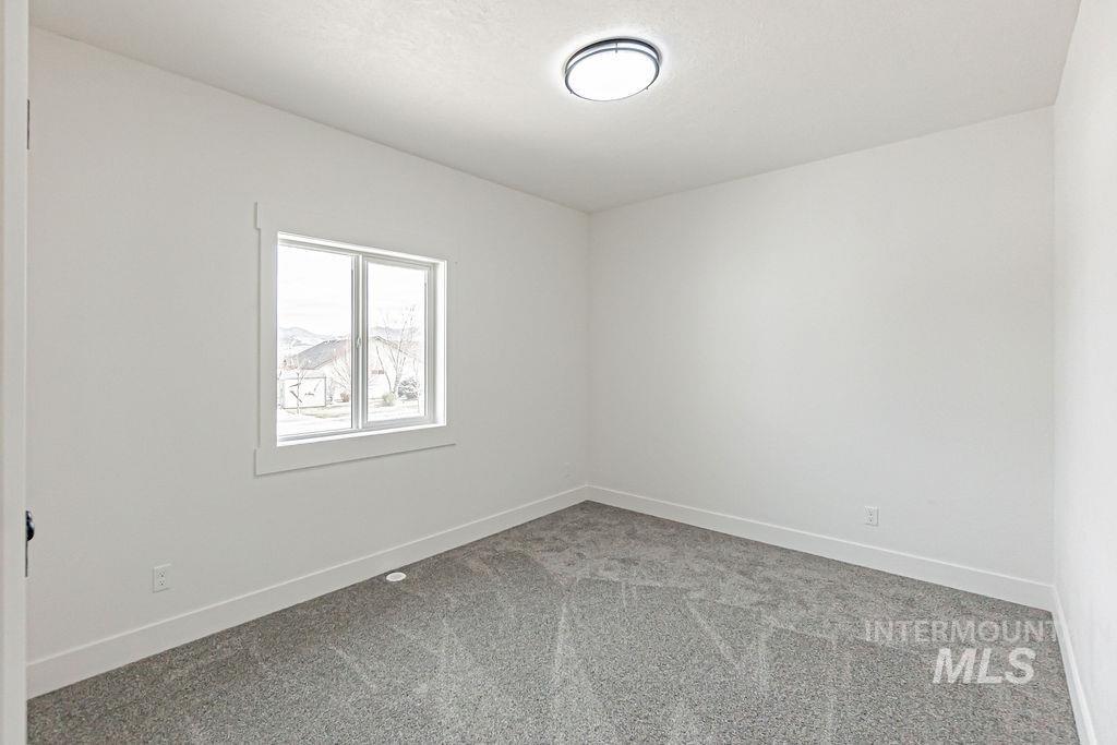 2089 Magellan Loop Pocatello, ID 83204 - Photo 29 of 47