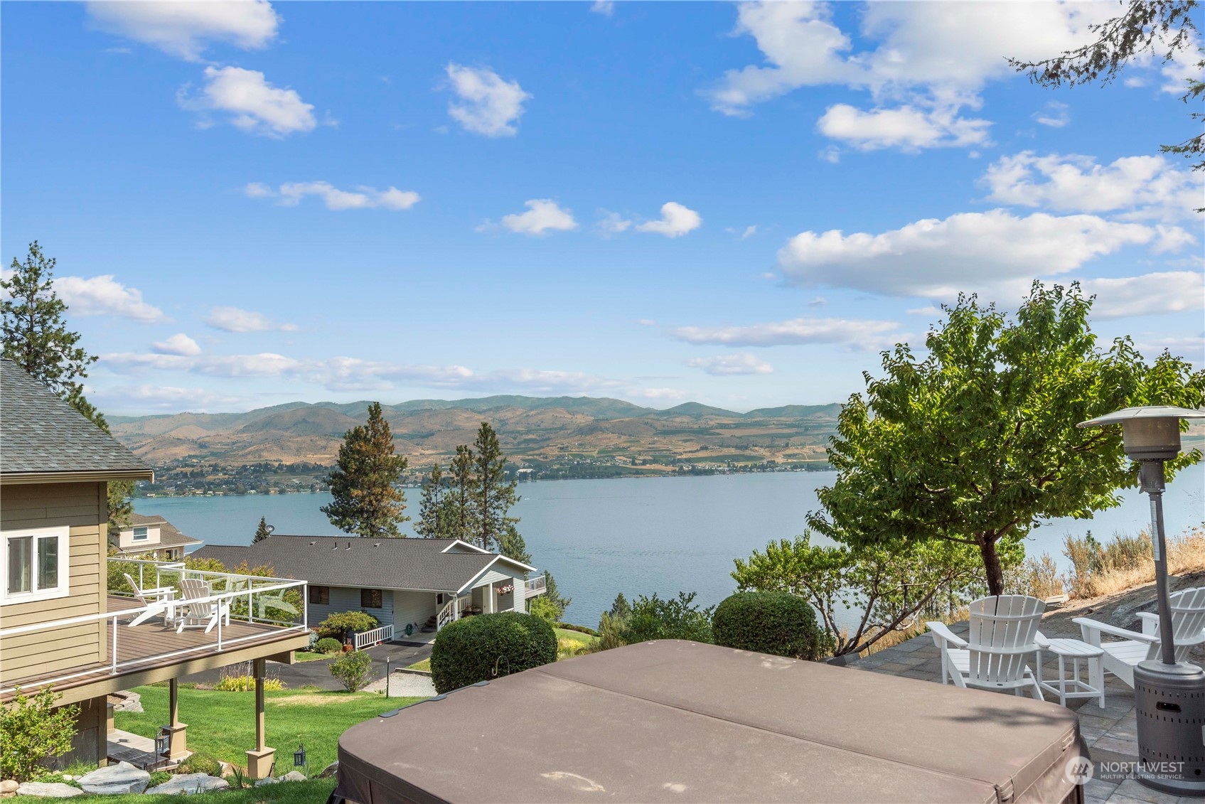 4041 Lakeview Place Chelan, WA 98816 - Photo 34 of 40 Gallery Image 34