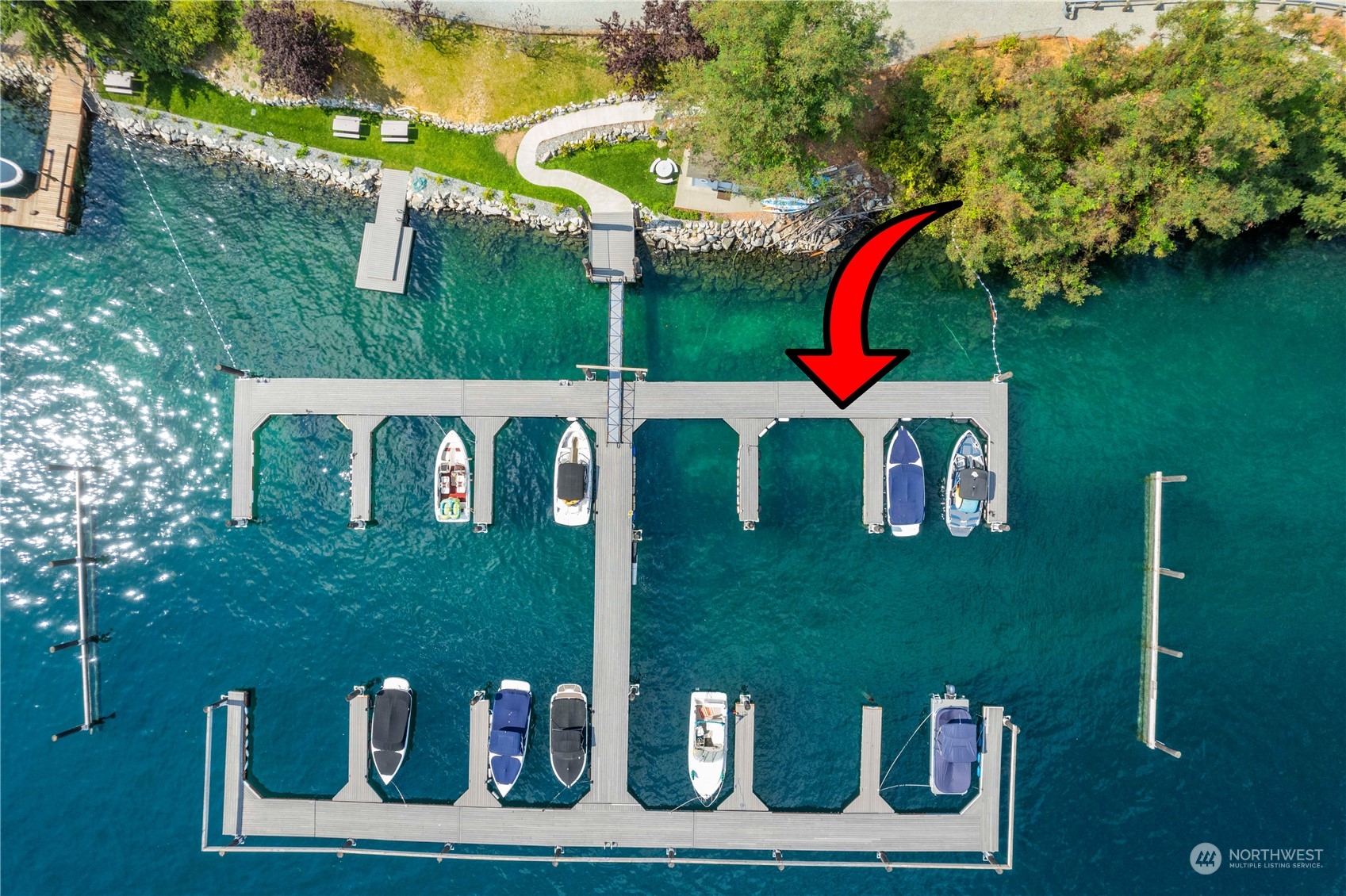 4041 Lakeview Place Chelan, WA 98816 - Photo 4 of 40 Gallery Image 4