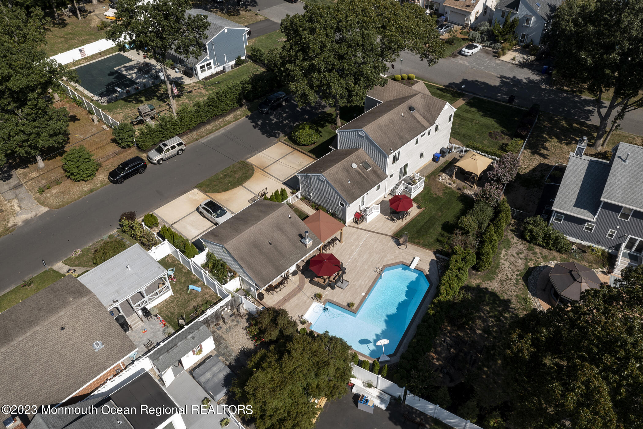 122 Riverside Drive North Brick, NJ 08724 - Photo 2 of 114 5339007-PS