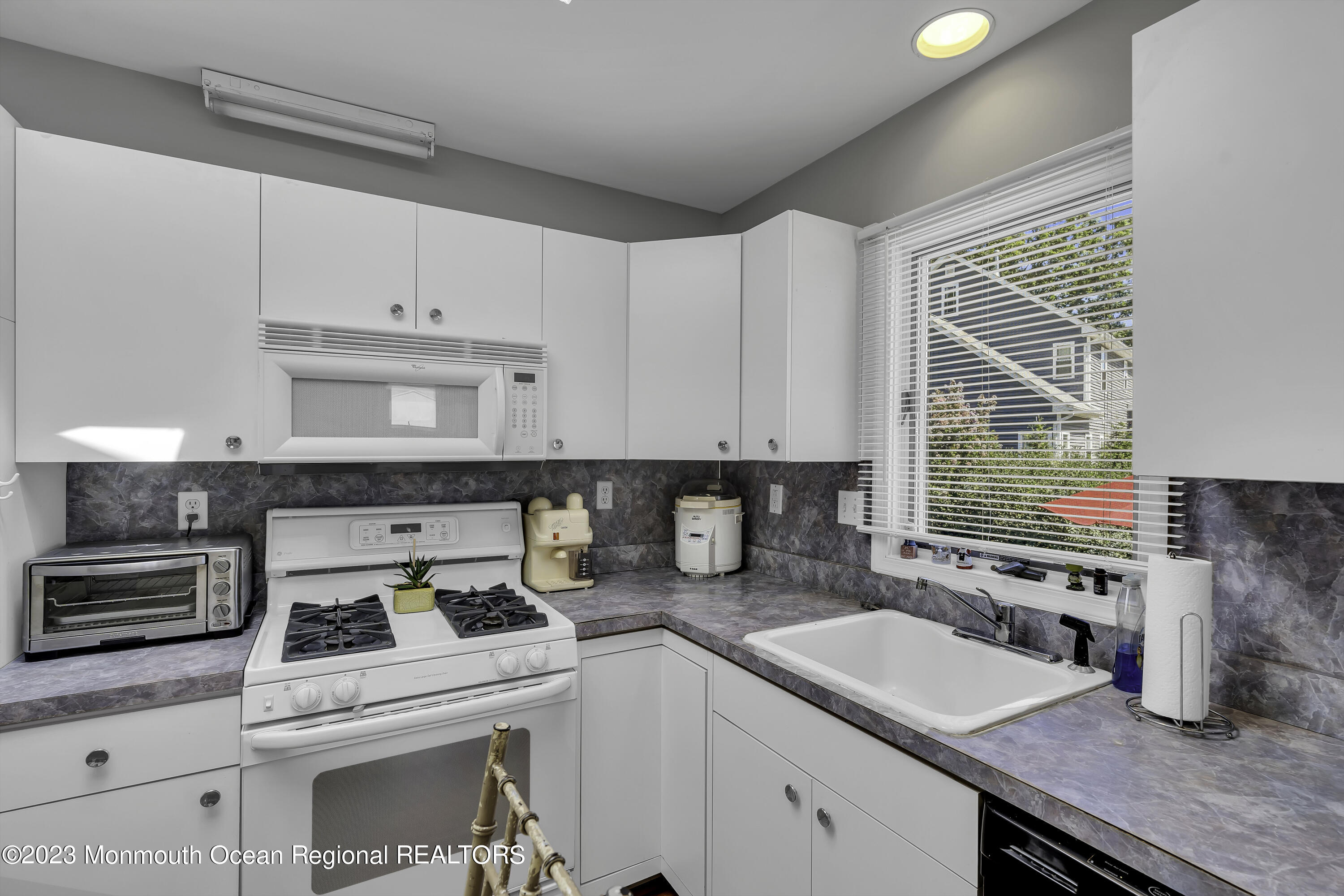 122 Riverside Drive North Brick, NJ 08724 - Photo 47 of 114 047_dsc07046