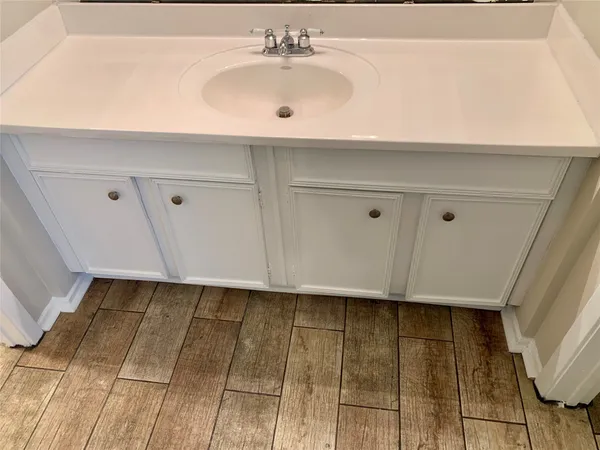 $1,599 | 7739 Bunker Wood Lane, Houston, TX 77086