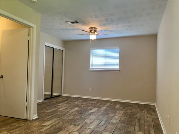 $1,599 | 7739 Bunker Wood Lane, Houston, TX 77086