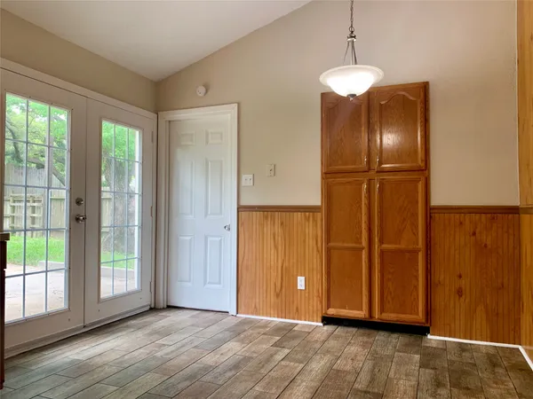 $1,599 | 7739 Bunker Wood Lane, Houston, TX 77086