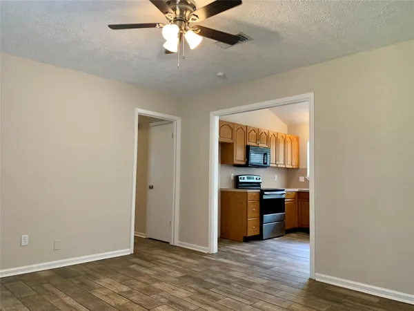 $1,599 | 7739 Bunker Wood Lane, Houston, TX 77086