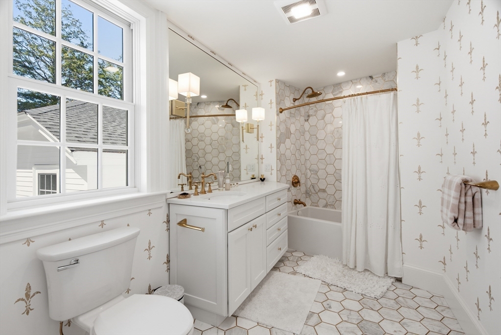 31 Boyles Street Beverly, MA 01915 - Photo 33 of 41