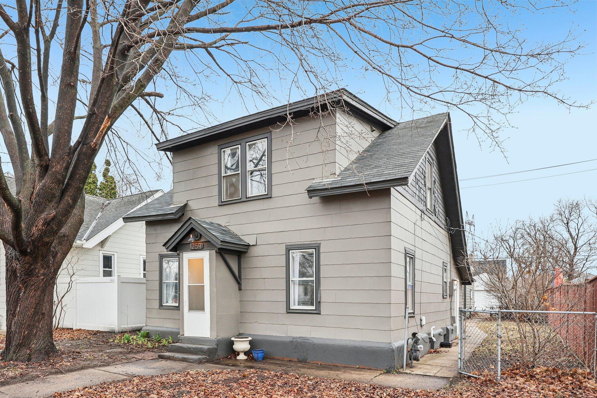 1259 Hewitt Avenue St. Paul, MN 55104 - Photo 2 of 34