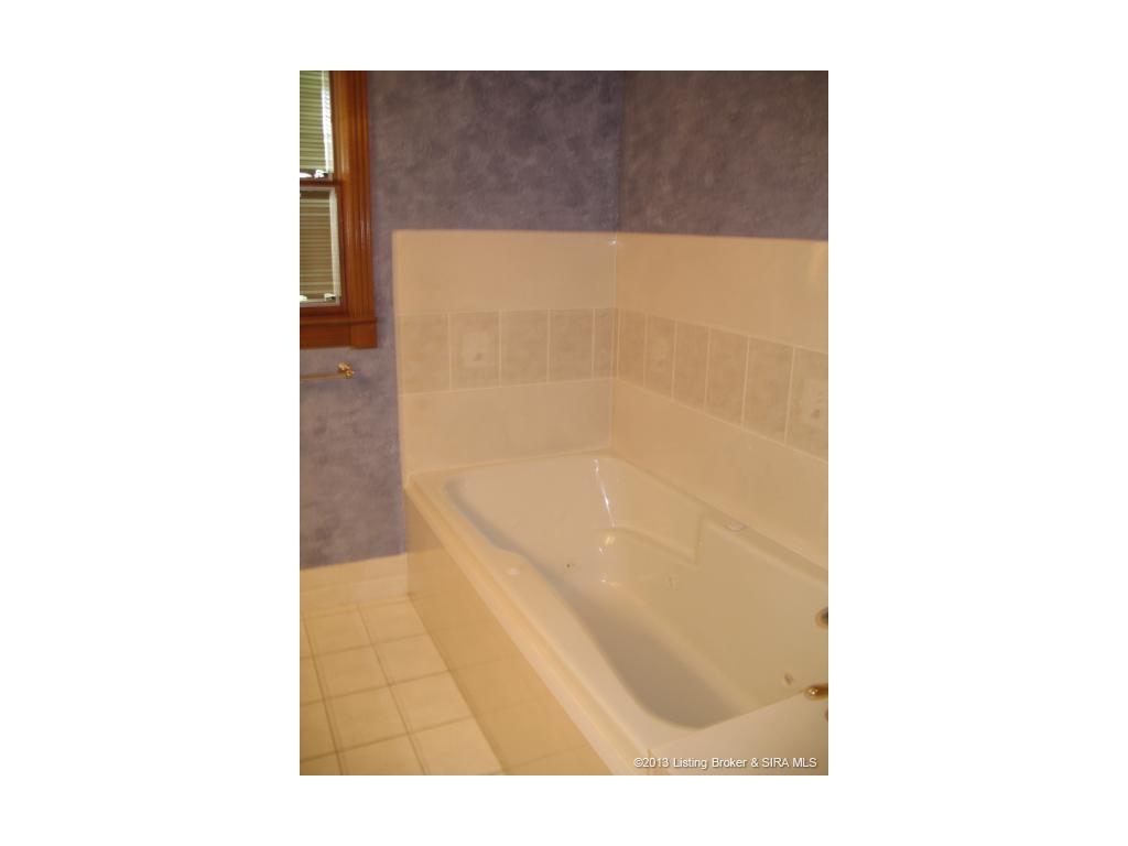 5791 Smith Road Floyds Knobs, IN 47119 - Photo 19 of 32 Gallery Image 19