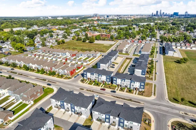 $2,400 | 315 Steeples Boulevard, Indianapolis, IN 46222