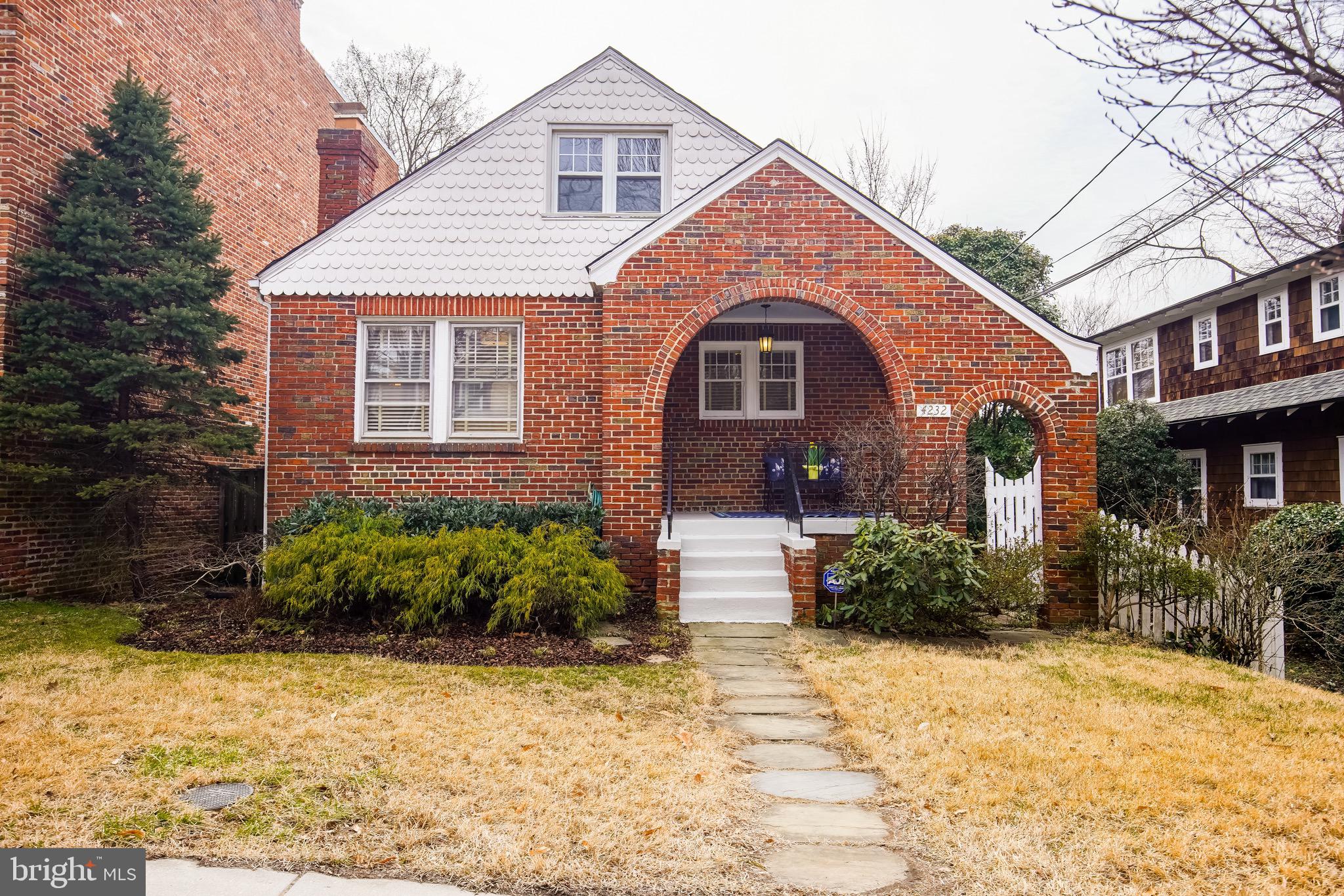 4232 River Road Northwest Washington, DC 20016 - Photo 2 of 46