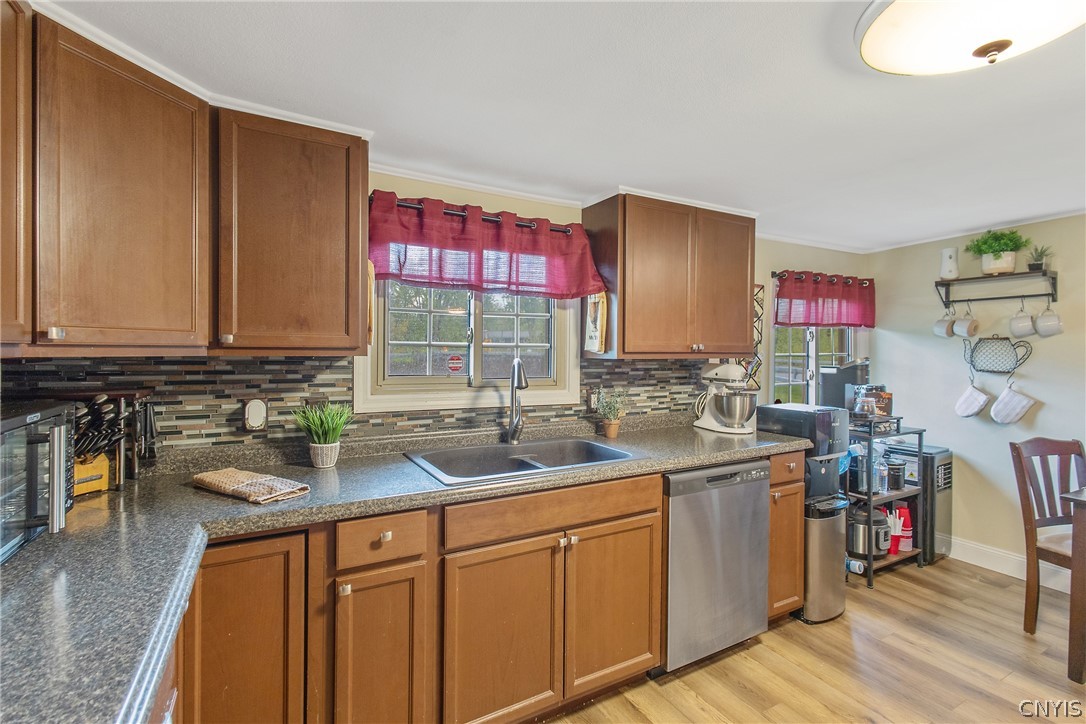 8355 Tuttle Road Cicero, NY 13030 - Photo 10 of 46 Here there's plenty of space . . .