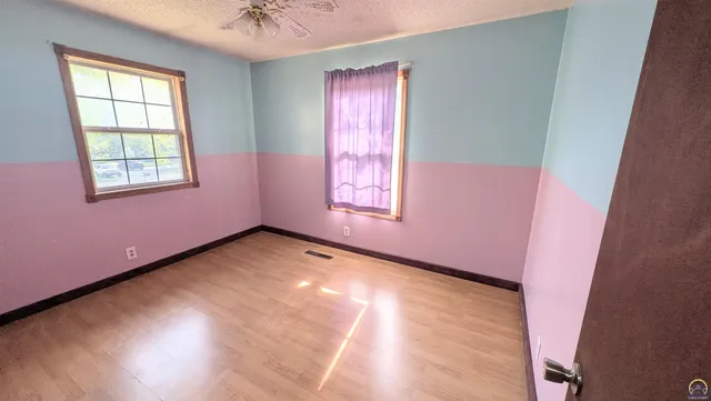 $219,900 | 938 Luther Street, Emporia, KS 66801