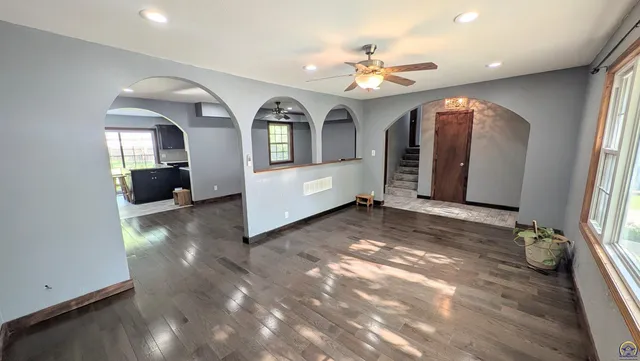 $219,900 | 938 Luther Street, Emporia, KS 66801