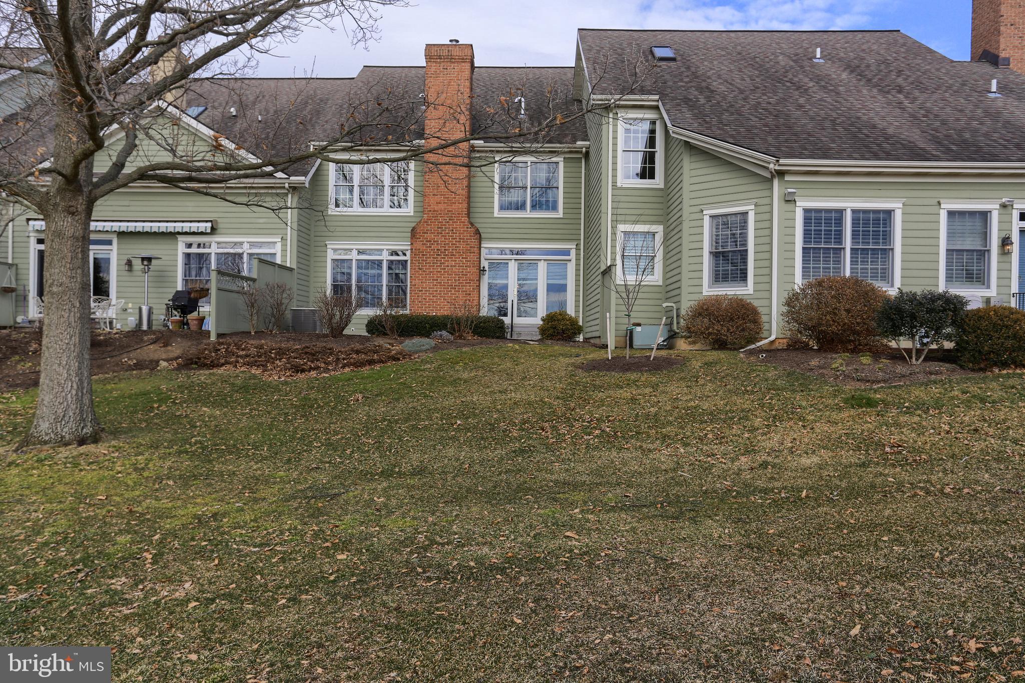 604 Northfield Road Lititz, PA 17543 - Photo 3 of 22 Gallery Image 3