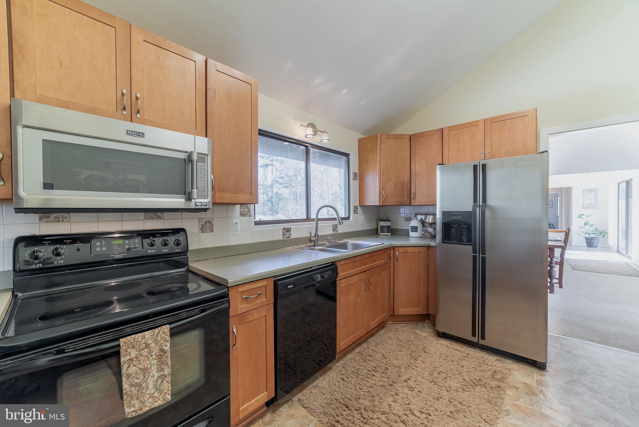 14132-0 Rover Mill Road West Friendship, MD 21794 - Photo 16 of 53 Tall maple cabinets